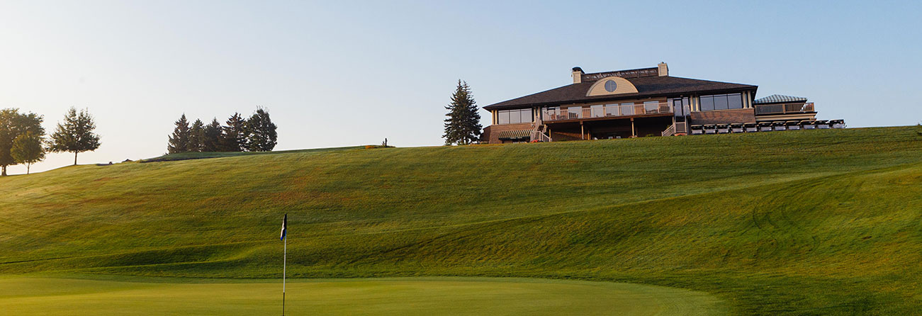 Peninsula Lakes Golf Club - Hotels in Niagara Falls