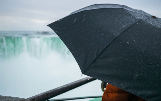 5 Ways to Enjoy Niagara Falls on a Rainy Day - Hotels in Niagara Falls